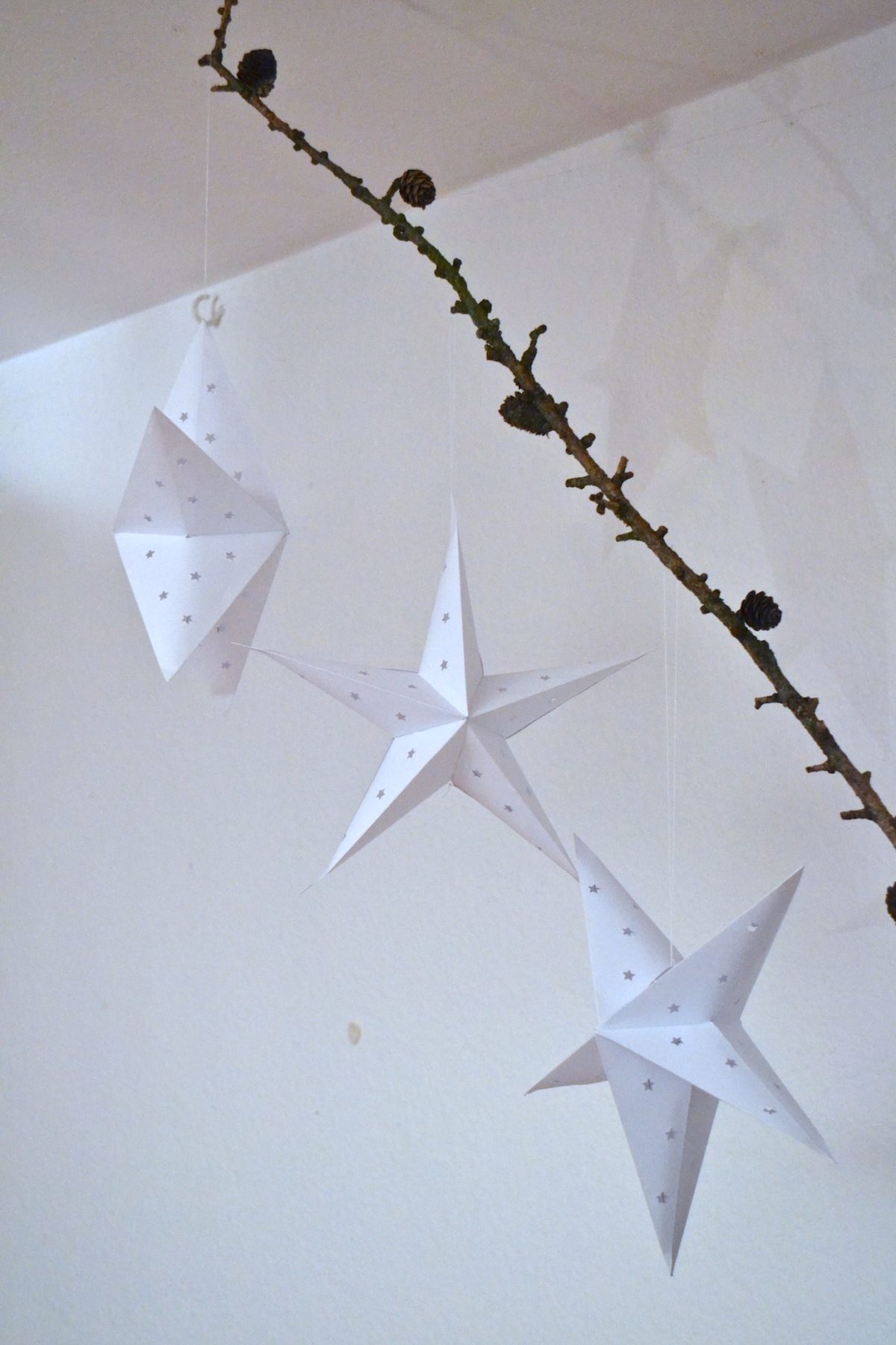 Weihnachtsstern Mit Stickerei & Perlen – 5-zackiger Faltstern, Weiß/silber, 60 Cm Durchmesser